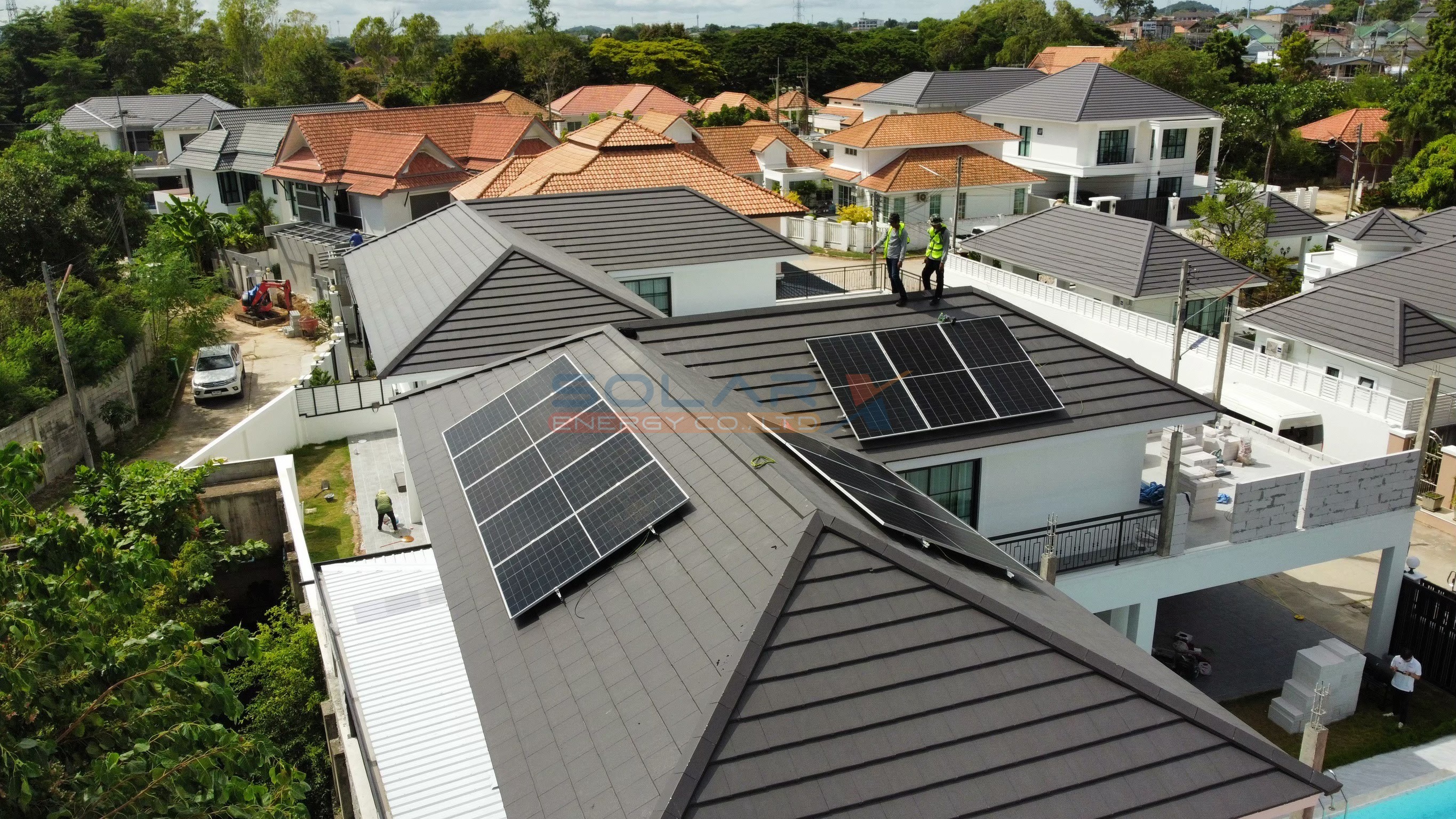 บ้านคุณทัวร์ ชลบุรี — Huawei 11.4 kW – ภาพที่ 4