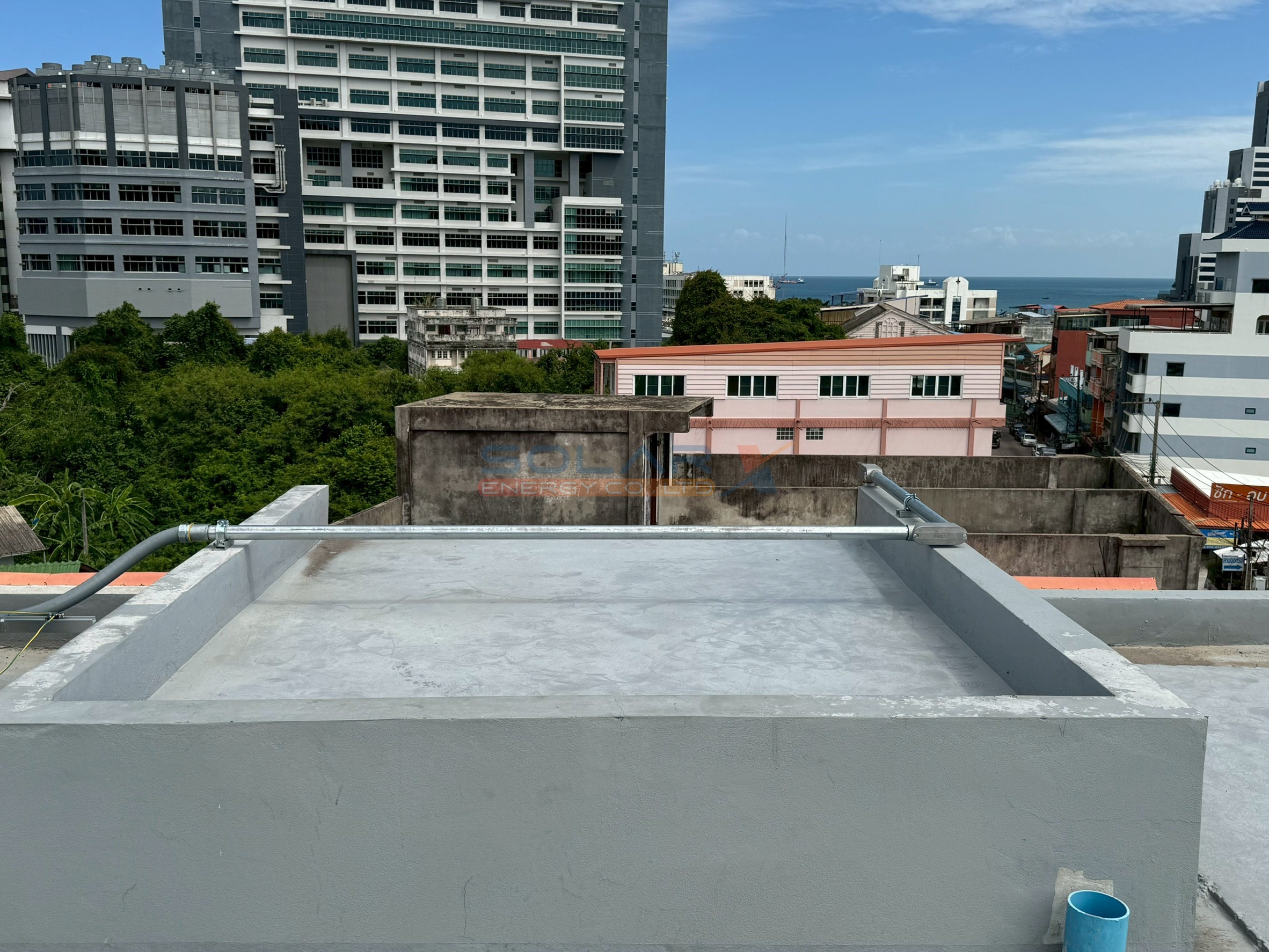 โรงพยาบาลสัตว์เพ็ทเฟรนด์ ศรีราชา — Huawei 40 kW – ภาพที่ 18