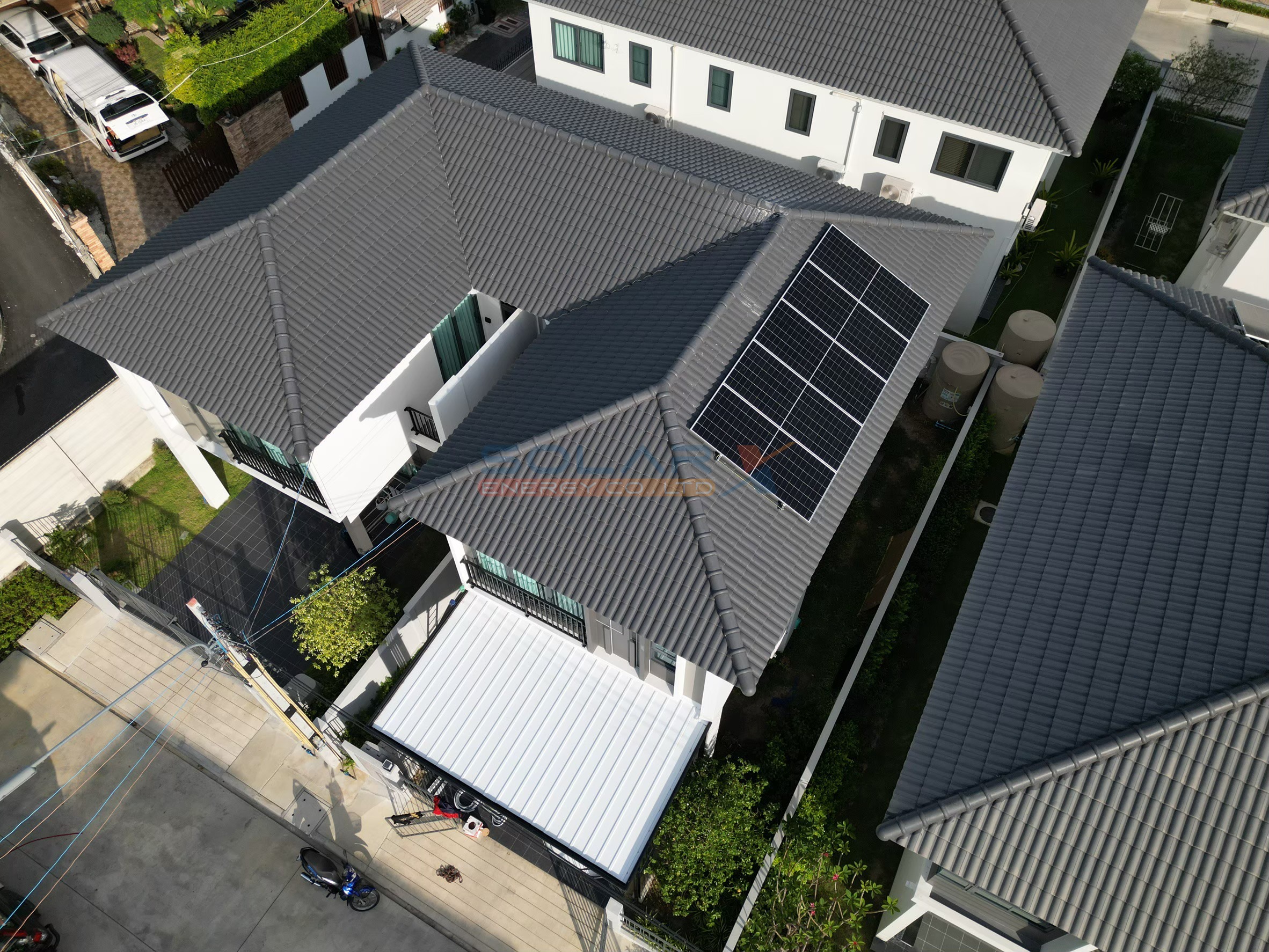 ทาวน์โฮม 2 ชั้น บางละมุง — Solis On-Grid Inverter 3 kW