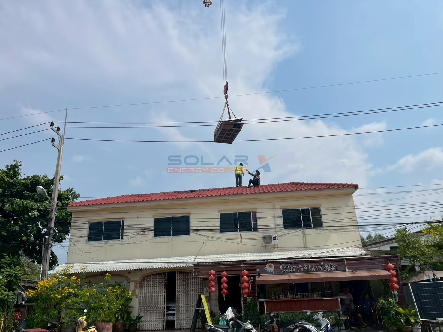 บ้าน 2 ชั้น บางทรายชลบุรี  —  Solis Hybrid 5 kW + Battery 12 kWh – ภาพที่ 2